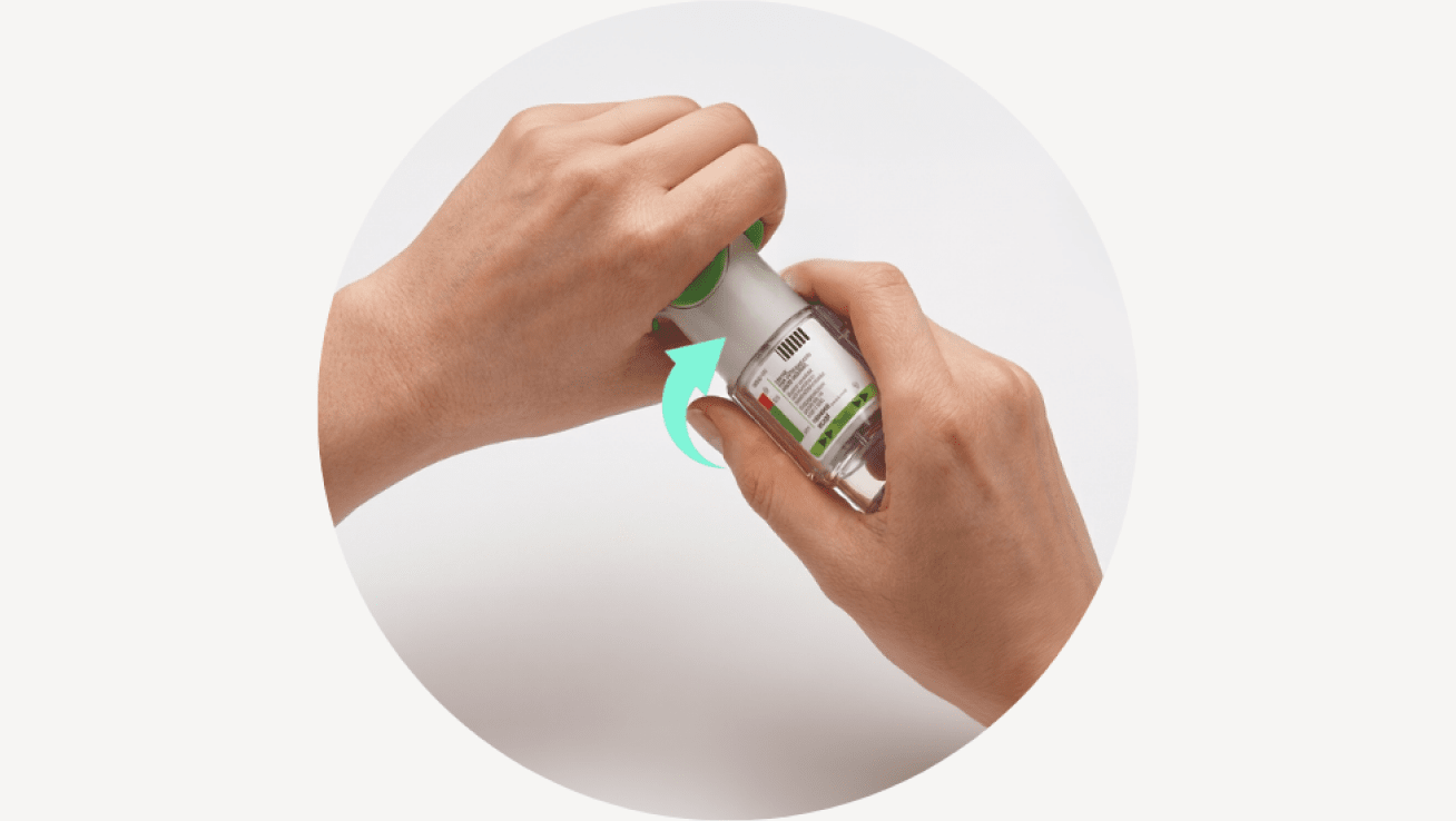 Hands opening the Respimat inhaler